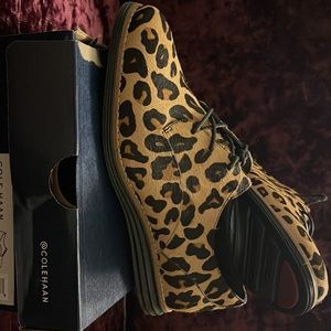 Cole haan leopard print Oxford shoes